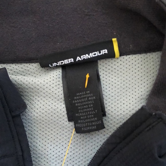 GQ Under Armour large - Picture 2 of 8